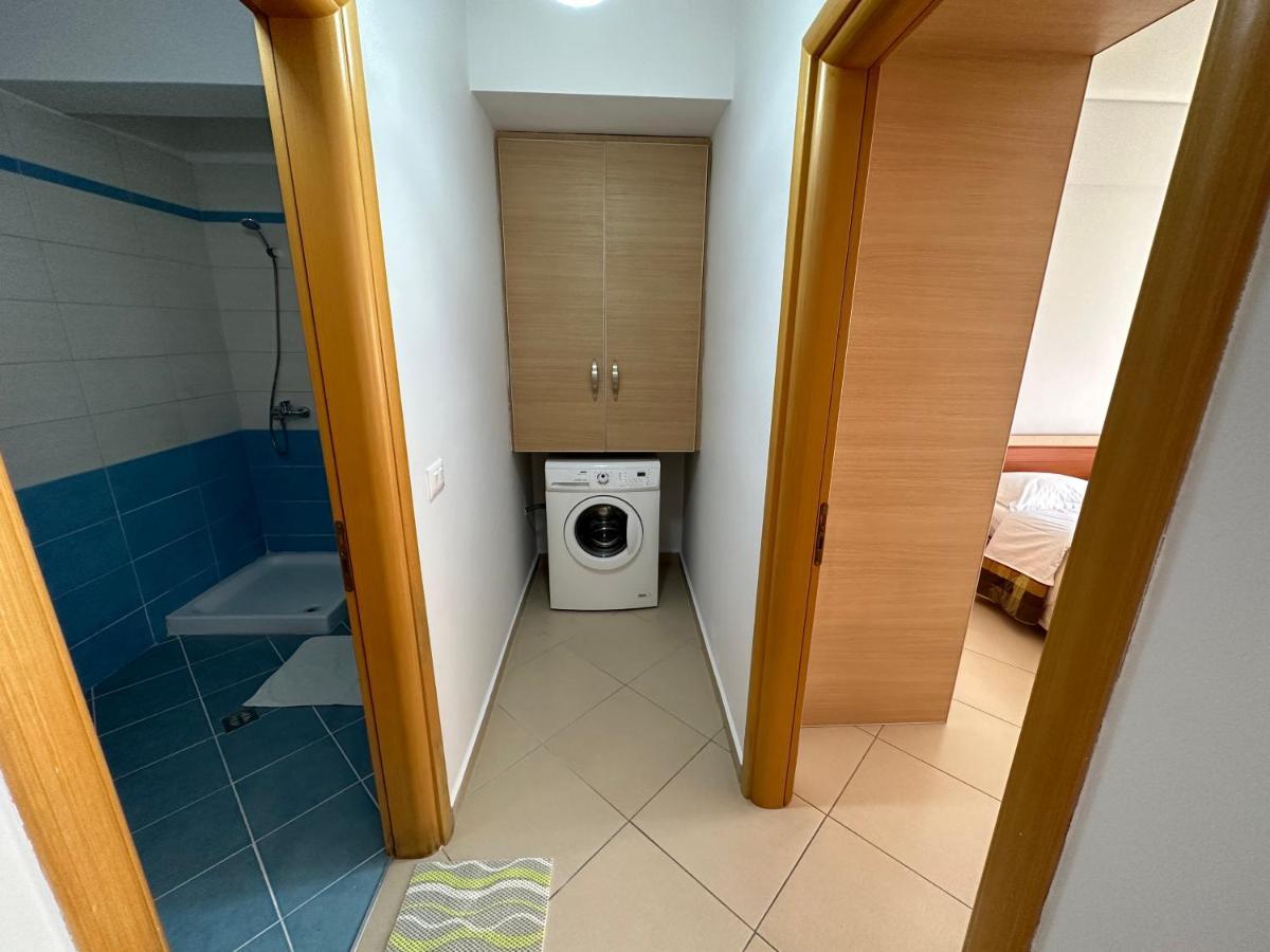 Comfort 1 Apartment Sarande Ngoại thất bức ảnh