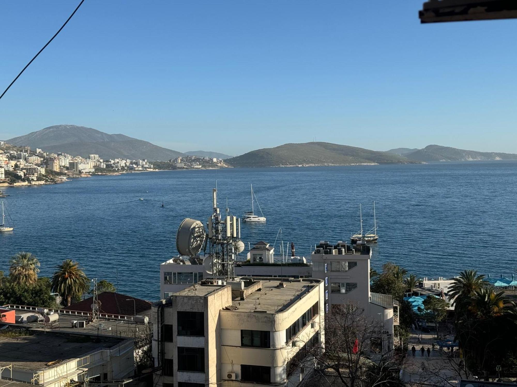 Comfort 1 Apartment Sarande Ngoại thất bức ảnh